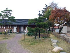 催明姫 文学館
